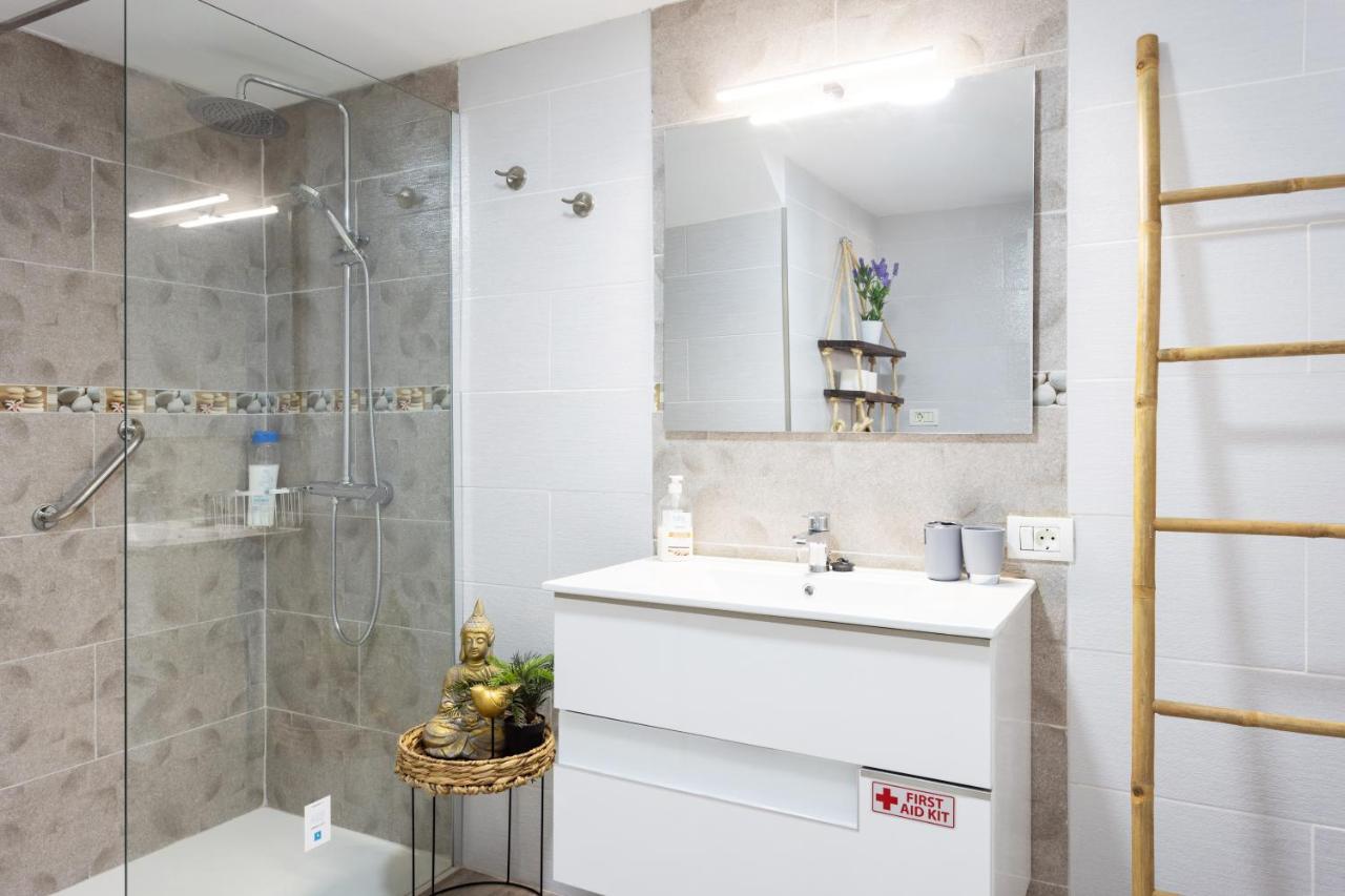 Home2Book Palm Beach & Relax Εξωτερικό φωτογραφία