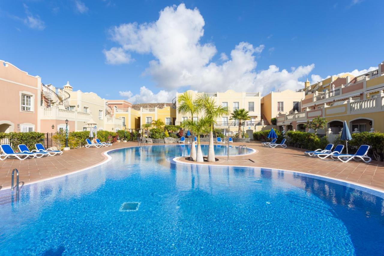Home2Book Palm Beach & Relax Εξωτερικό φωτογραφία