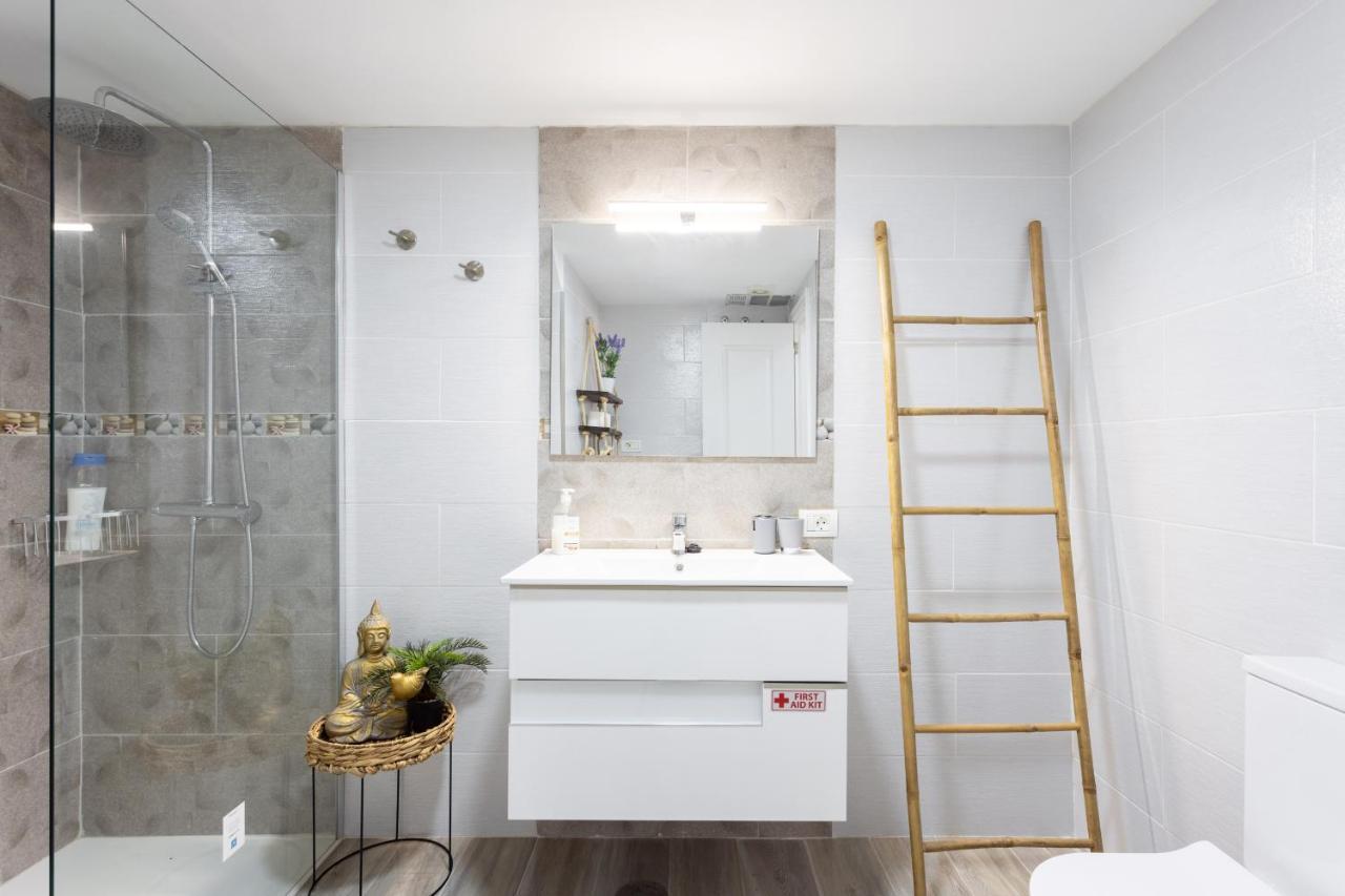 Home2Book Palm Beach & Relax Εξωτερικό φωτογραφία
