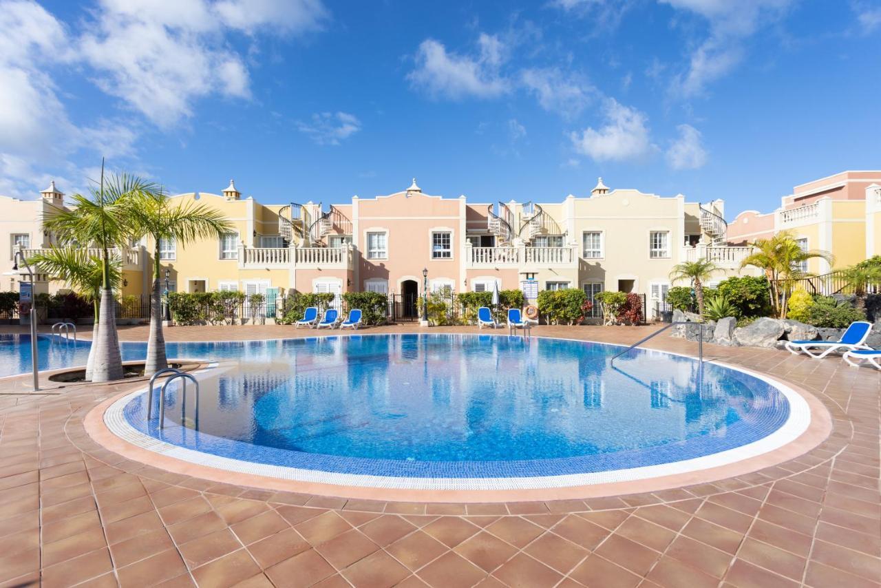 Home2Book Palm Beach & Relax Εξωτερικό φωτογραφία